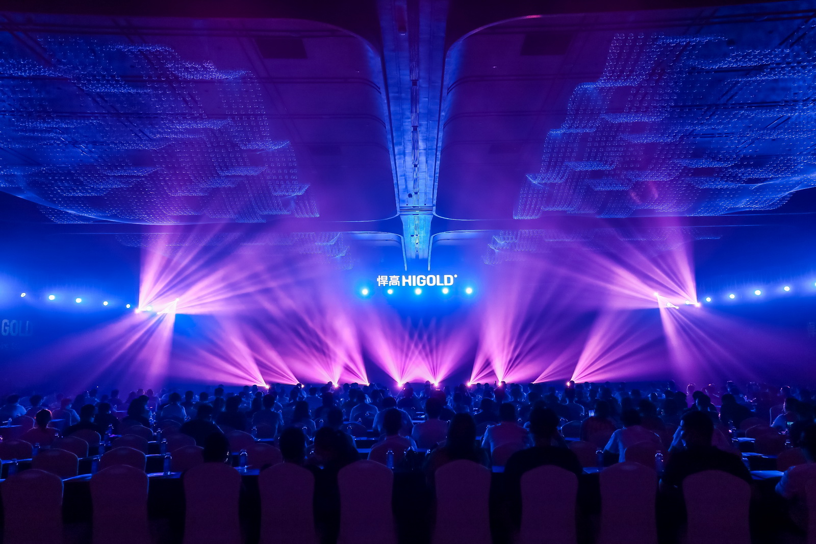 “把暖气传递给每个人”，k8凯发?宁波发布会让家居行业信心重燃